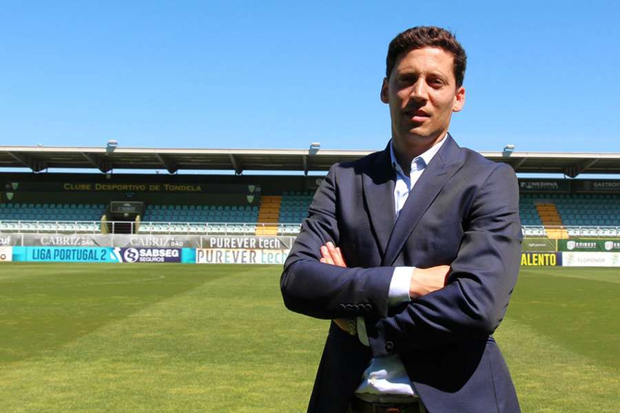 Luís Pinto levou o Tondela ao título de campeão da Liga 2