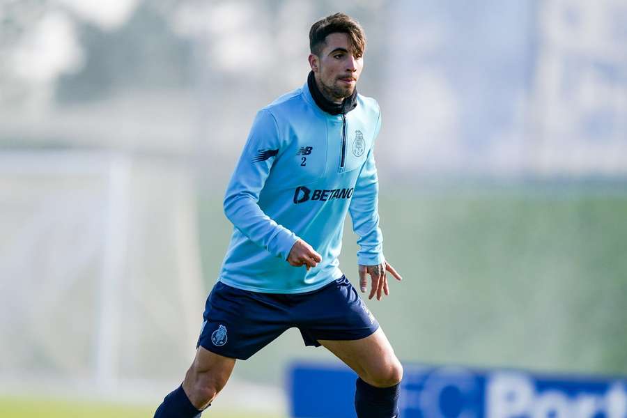 FC Porto confirmou saída de Fábio Cardoso