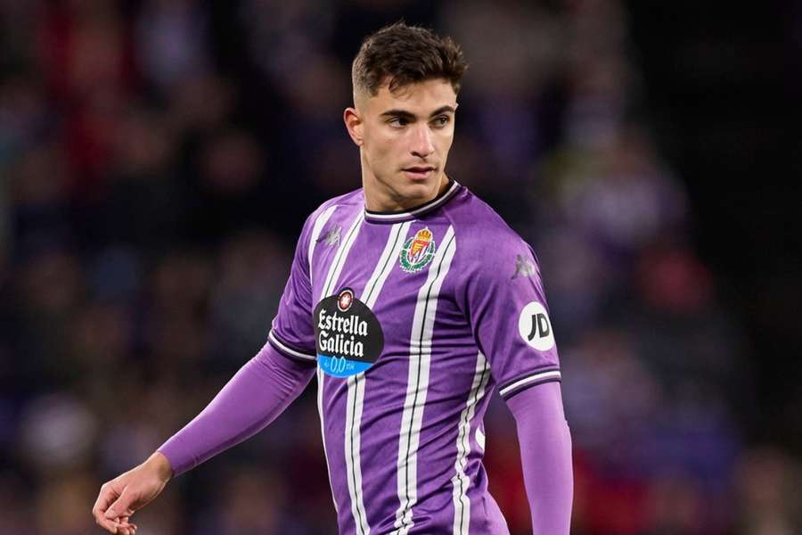 Torcida do Valladolid critica gestão de Ronaldo Fenômeno