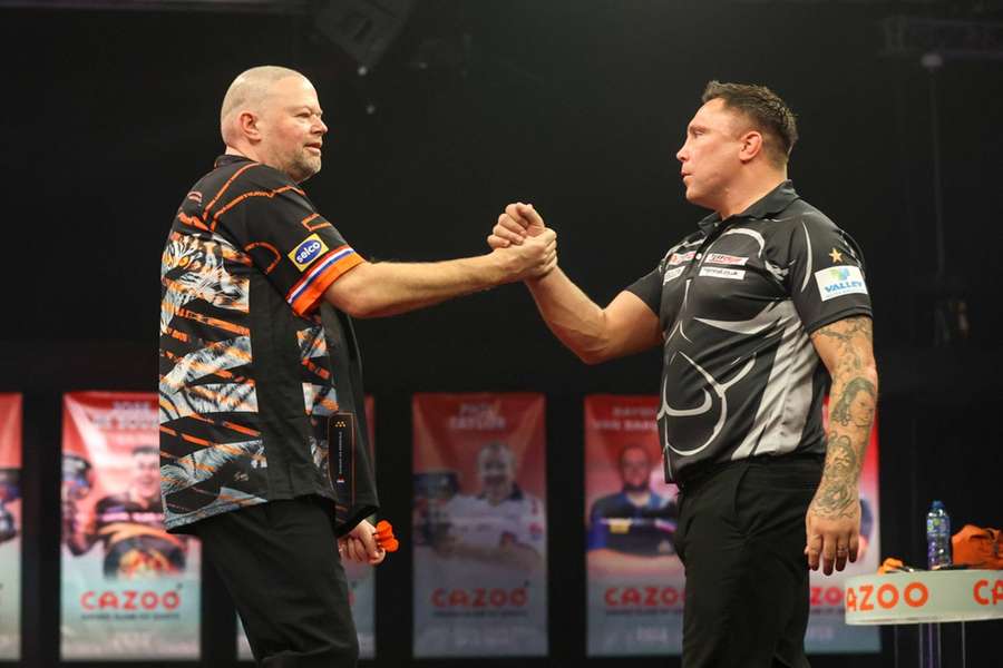 Gerwyn Price (R) has beaten Raymond Van Barneveld (L) just once in eight meetings