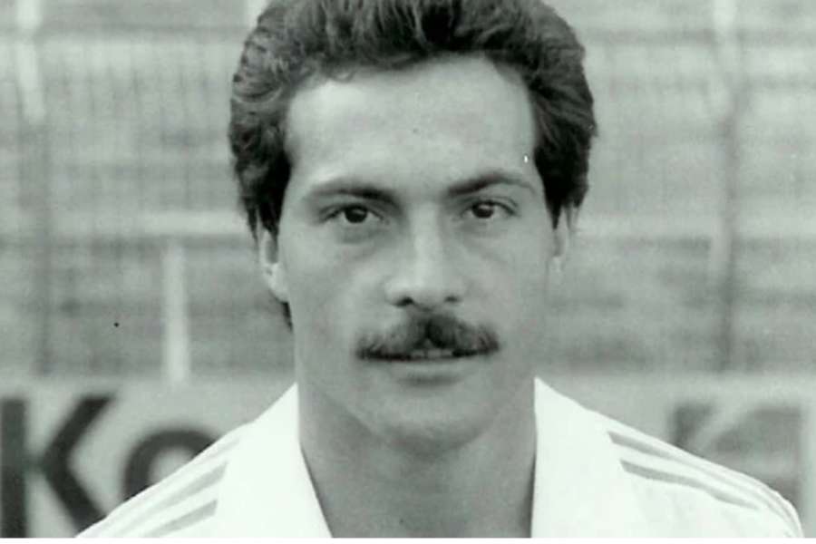 Isidoro San José, à l'époque où il jouait au Real Madrid.