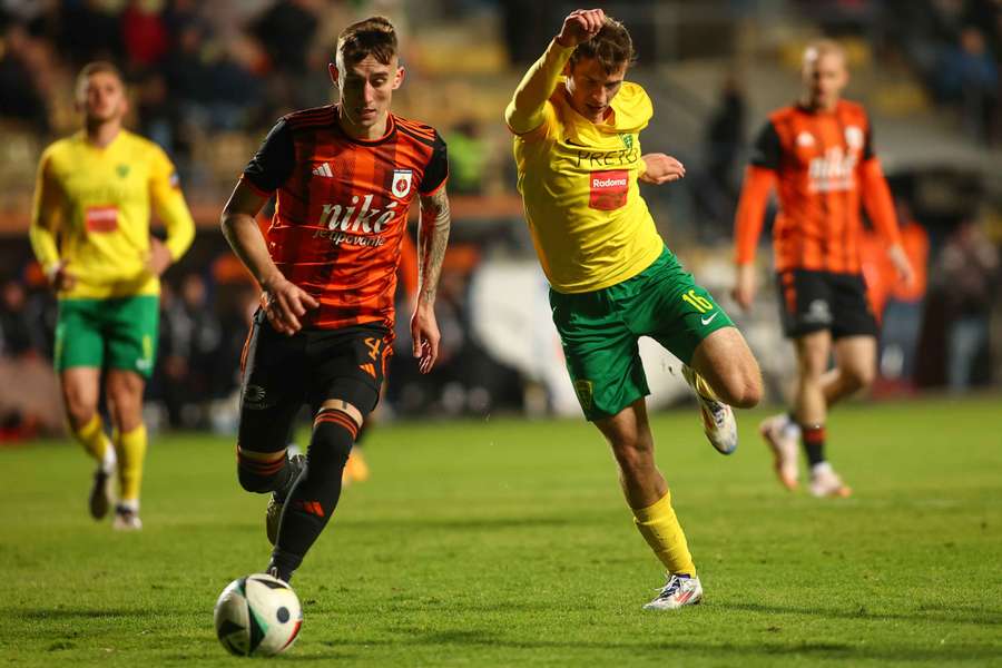 Oliver Luterán pokračuje pod Čebraťom.