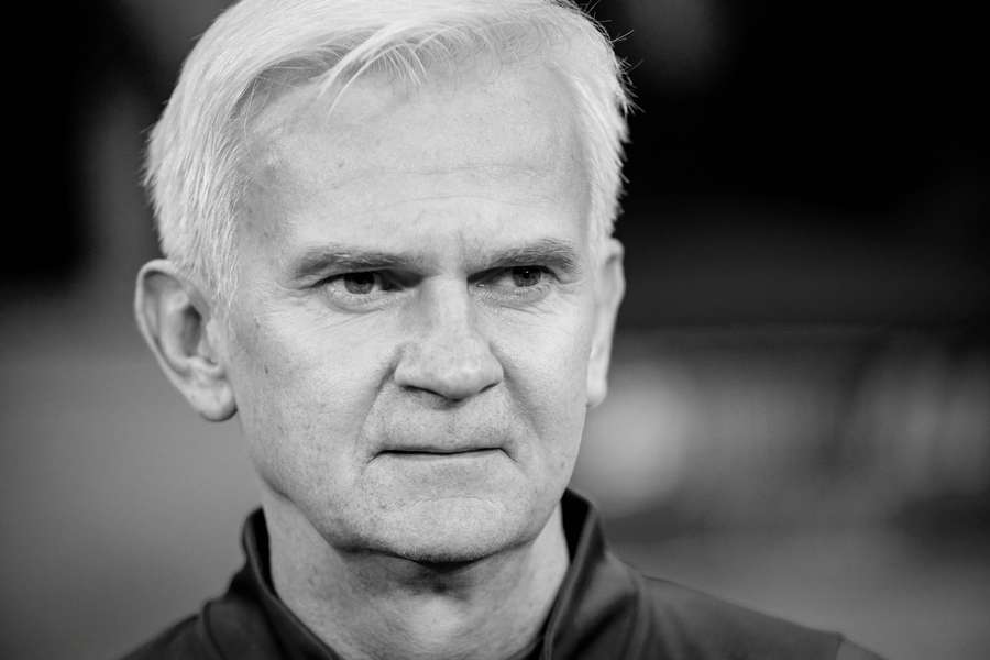 Prezydent odznaczył Jacka Magierę pośmiertnie Krzyżem Oficerskim Prezydent odznaczył Jacka Magierę pośmiertnie Krzyżem Oficerskim