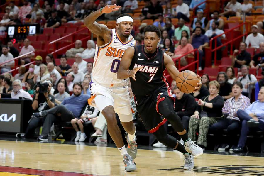 A partida entre Miami Heat e Phoenix Suns só foi resolvida nos últimos segundos