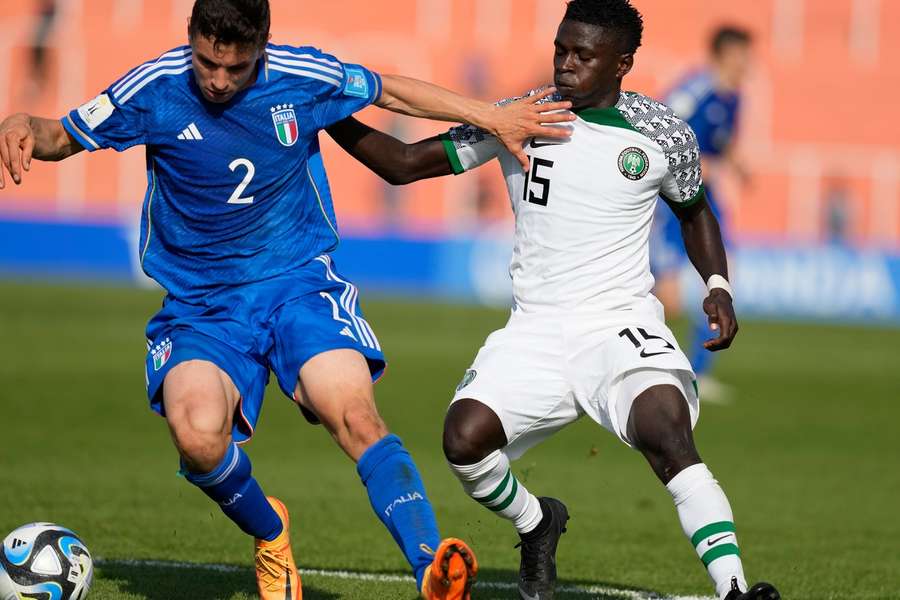 Na partida entre Itália e Nigéria, todas as bolas foram disputadas