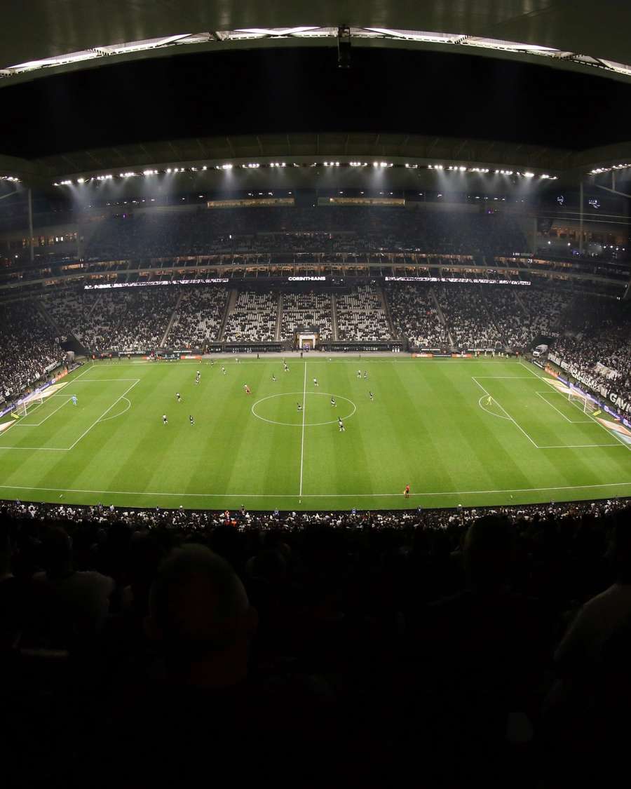 Neo Química Arena em dia de jogo do Corinthians no Brasileirão
