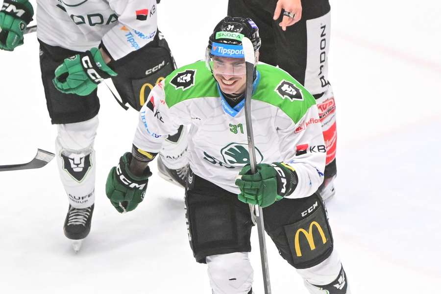 Lakatoš se přesouvá do Dukly Trenčín. Lakatoš se přesouvá do Dukly Trenčín.