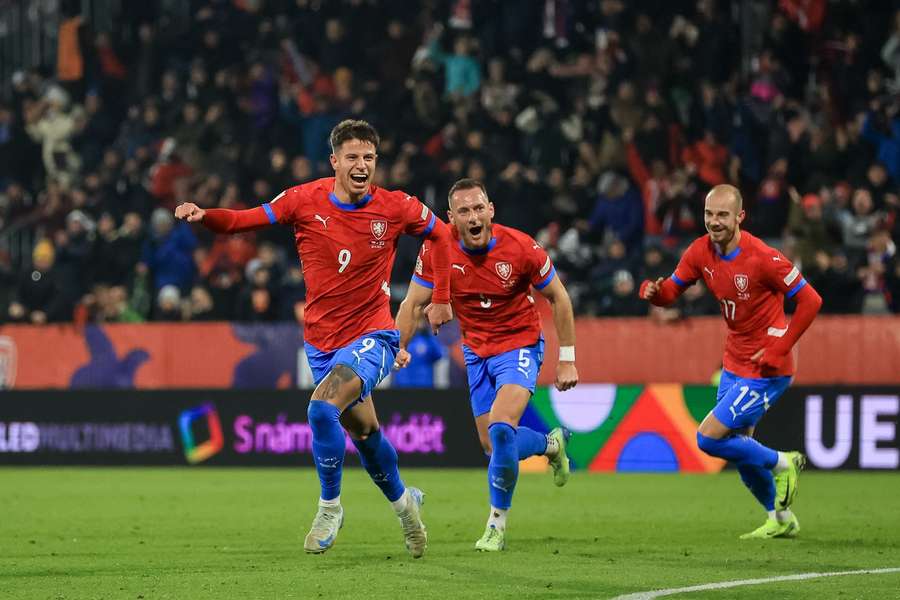 Hlozek celebrates after scoring for the Czech Republic