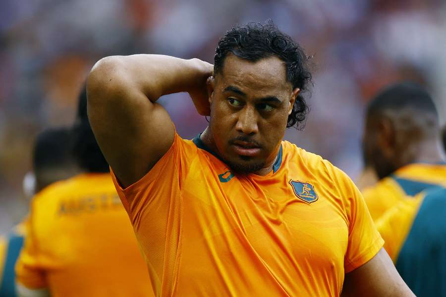 Fa'amausili during the warm-up before the Fiji match