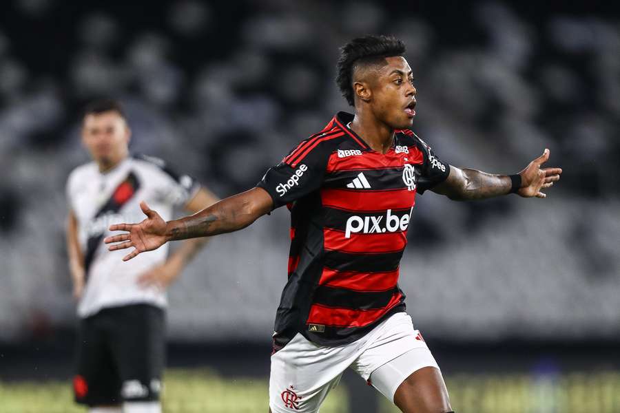 Bruno Henrique decidiu mais um clássico