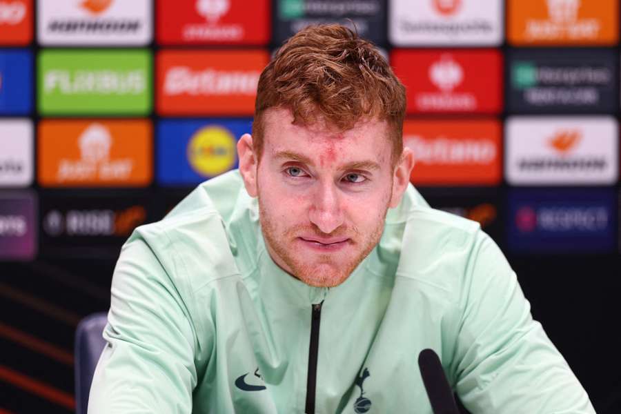 Tottenham's Kulusevski talking to the media
