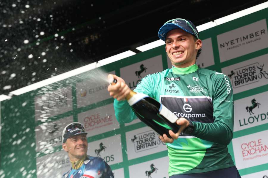 Grégoire celebra su triunfo