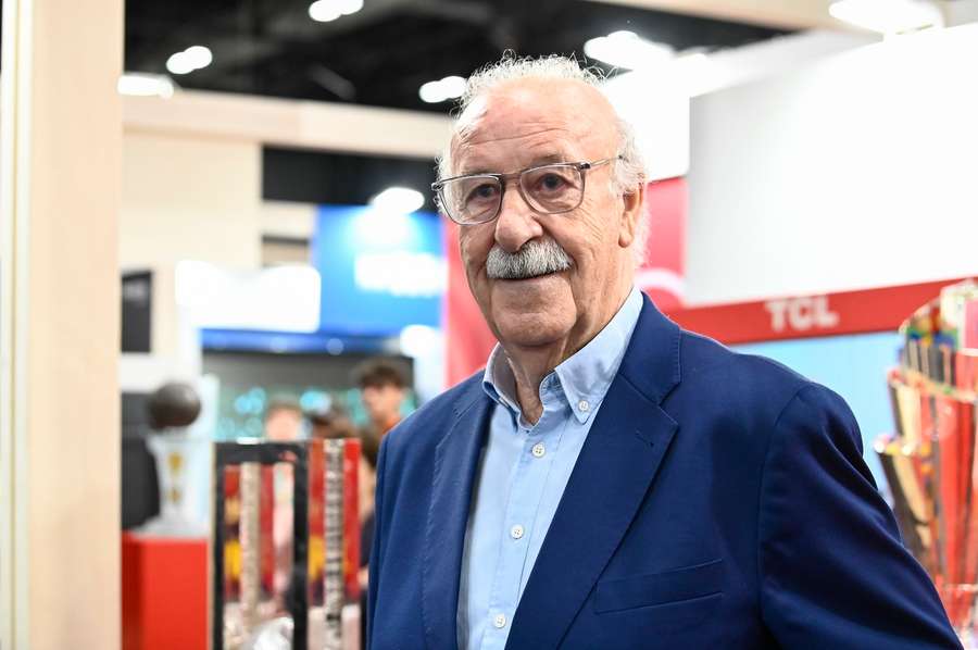 Vicente del Bosque vyhrál se Španělskem mistrovství světa 2010. Vicente del Bosque vyhrál se Španělskem mistrovství světa 2010.
