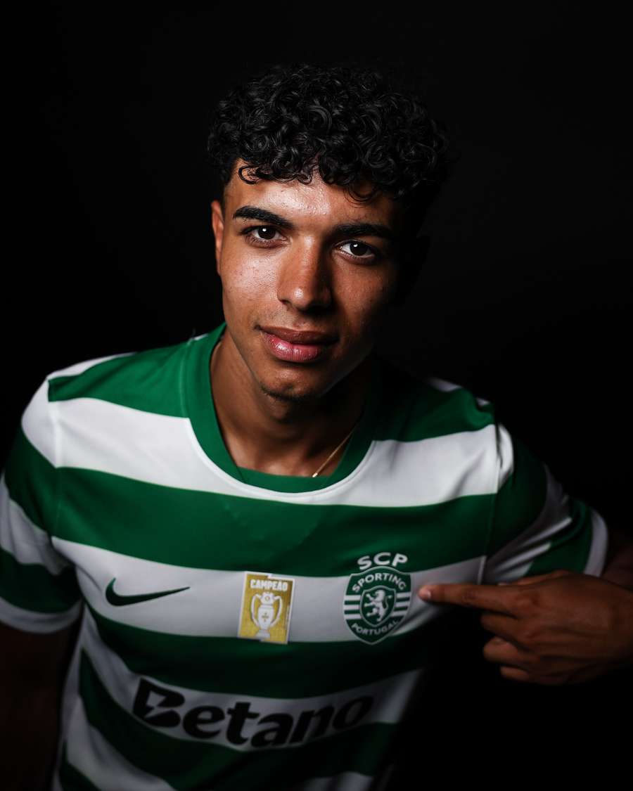 João Simões renovou com o Sporting até 2030