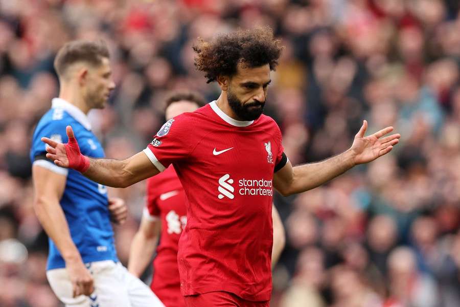 Firmino revela tensão entre Salah e Mané no Liverpool: Nunca foram os  melhores amigos