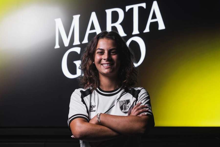 Marta Gago segue no emblema de Guimarães