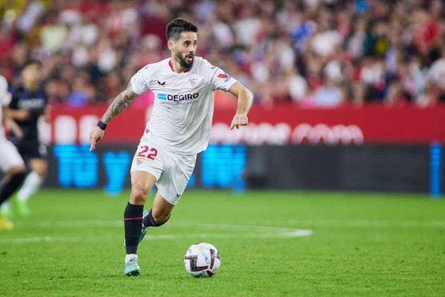 Durou pouco a passagem de Isco pelo Sevilla