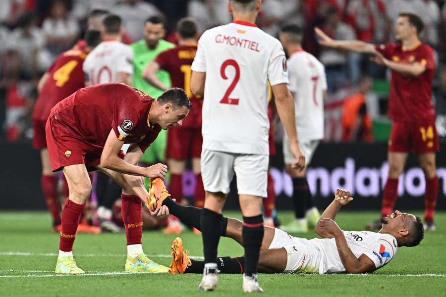 Podcast – Dybala Carries Roma Past Genoa, Fiorentina Preview