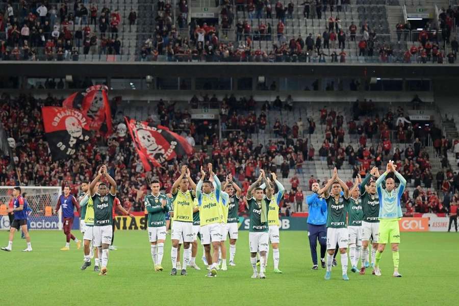 Jogadores do Palmeiras farão festa do título com a torcida