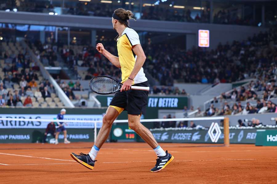 Zverev viert een punt tegen Griekspoor