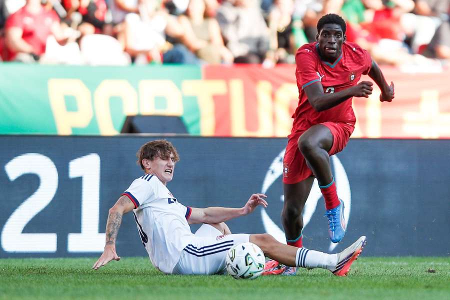 Lvíčata prohrála v Portugalsku 0:2.