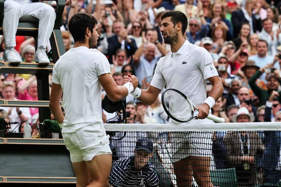 Novak Djokovič a Carlos Alcaraz znovu po roce obstarají wimbledonské finále.