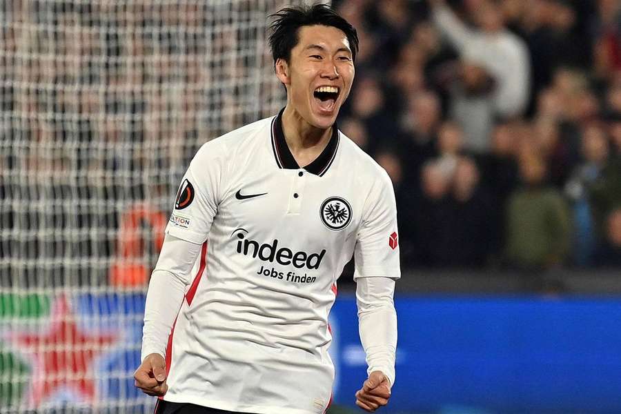Daichi Kamada leva 13 golos e cinco assistências em 31 jogos pelo Eintracht Frankfurt