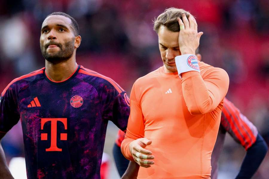 Manuel Neuer leistete sich gegen den FC Augsburg einen schweren Patzer.