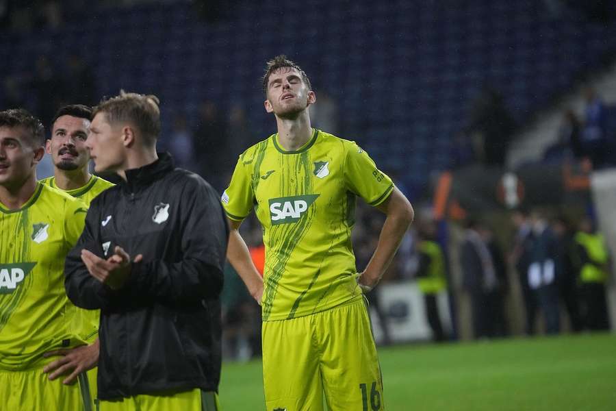 Stachs Fehler ermöglichte dem FC Porto den Treffer zum 2:0.