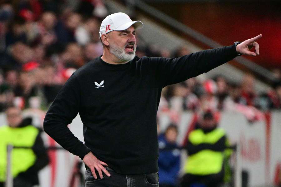 Trenér Slavie Jindřich Trpišovský.