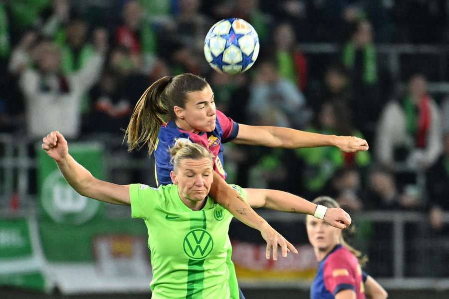 Alexander Popp und der VfL war gegen Barca machtlos Alexander Popp und der VfL war gegen Barca machtlos