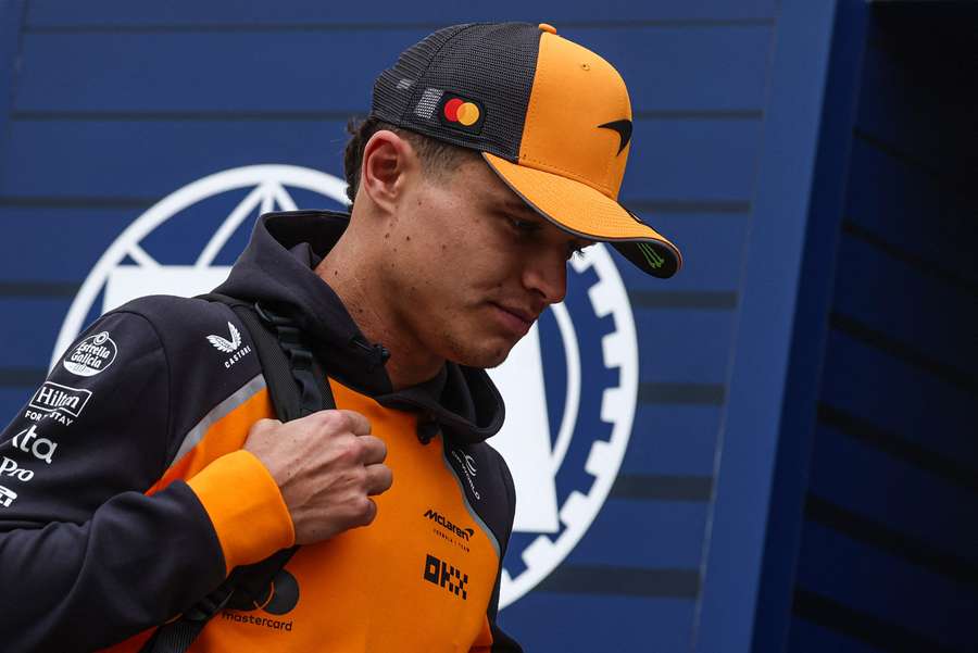 Norris arrives at Abu Dhabi