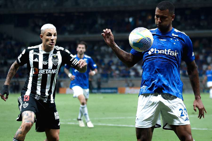 Cruzeiro e Atlético-MG protagonizaram um jogo fraco no Mineirão