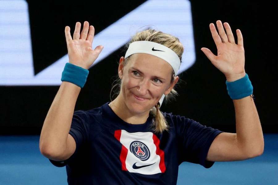 Azarenka pictured wearing the PSG shirt