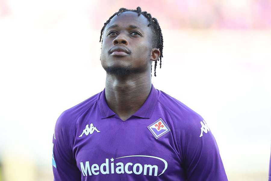 Christian Kouamé con la maglia della Fiorentina