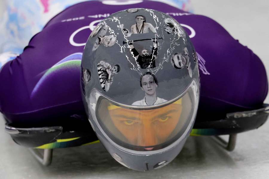 Wizerunki ofiar wojny jako demonstracja polityczna. Heraskewycz musi zmienić kask