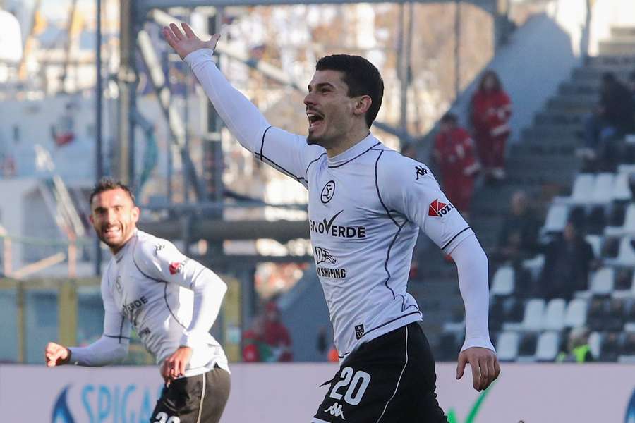 Di Serio dopo l'1-0 dello Spezia