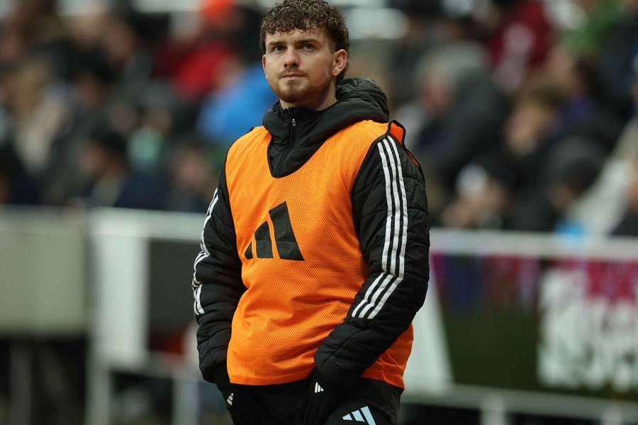 Ex-Villa chief Purslow urges Liverpool to return to table over Elliott loan
