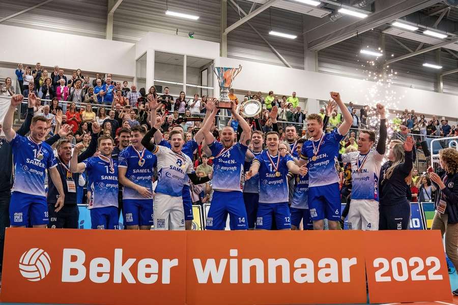 Lycurgus maakt 3-0 uit heenwedstrijd goed en wint in golden set; nu tegen Lüneburg