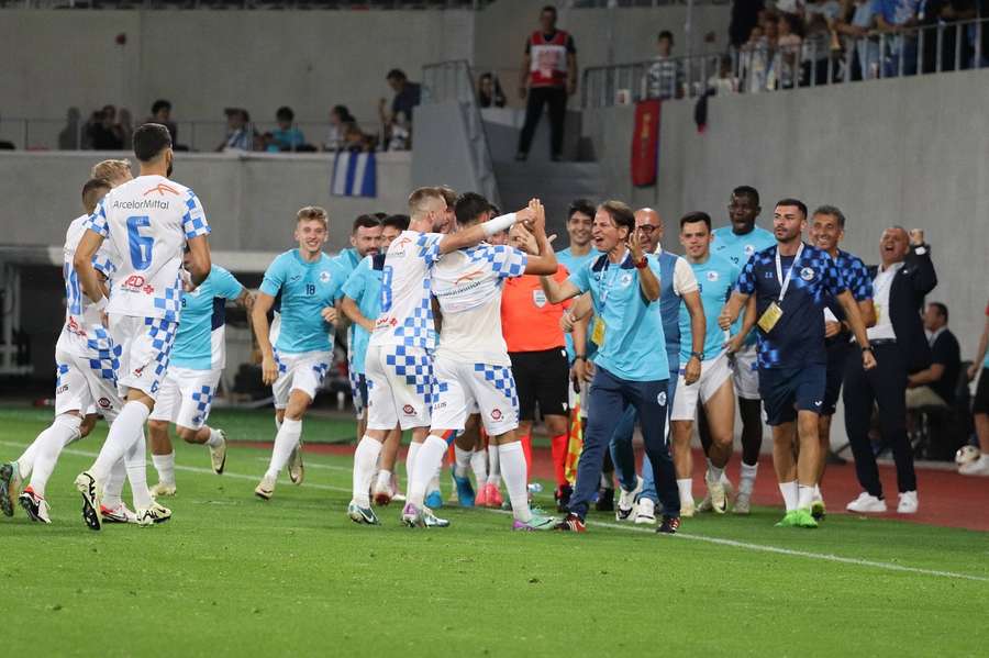 Corvinul poate sărbători promovarea în Superligă pe teren propriu în cazul unui succes cu FC Voluntari