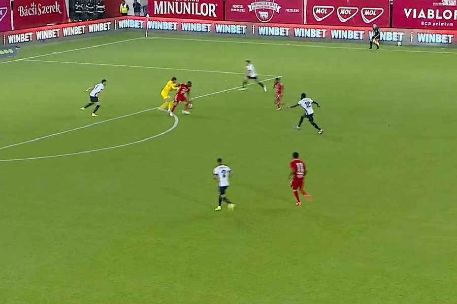Superliga #4 | Sepsi și FCSB încheie cu remiză albă pe Duna Arena din Sfântu Gheorghe Superliga #4 | Sepsi și FCSB încheie cu remiză albă pe Duna Arena din Sfântu Gheorghe