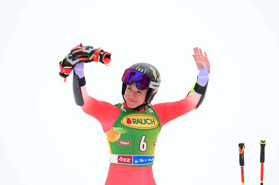 Lara Gutová-Behramiová mala obhajovať zlato z Pekingu. Lara Gutová-Behramiová mala obhajovať zlato z Pekingu.