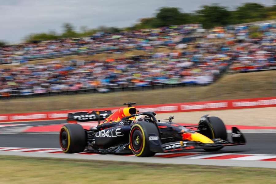 Max Verstappen fue demasiado rápido para la competencia y su compañero de equipo el año pasado