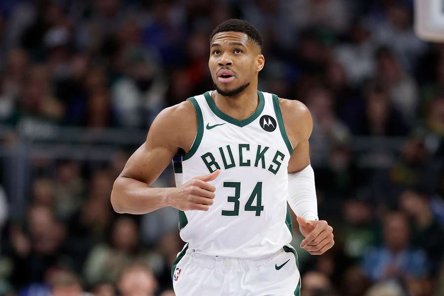Giannis Antetokounmpo scored 11 points against Toronto Raptors