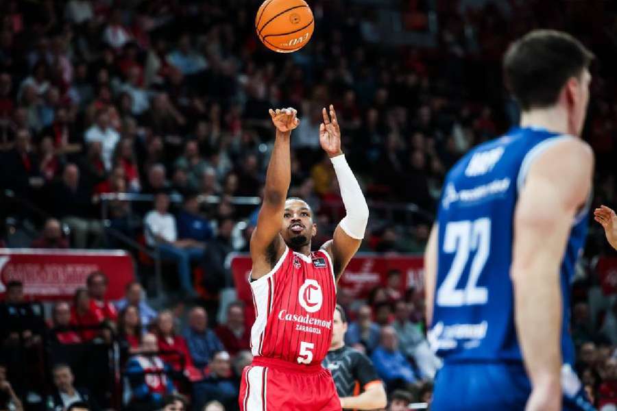 Isaiah Washington, jugador del Casademont Zaragoza Isaiah Washington, jugador del Casademont Zaragoza