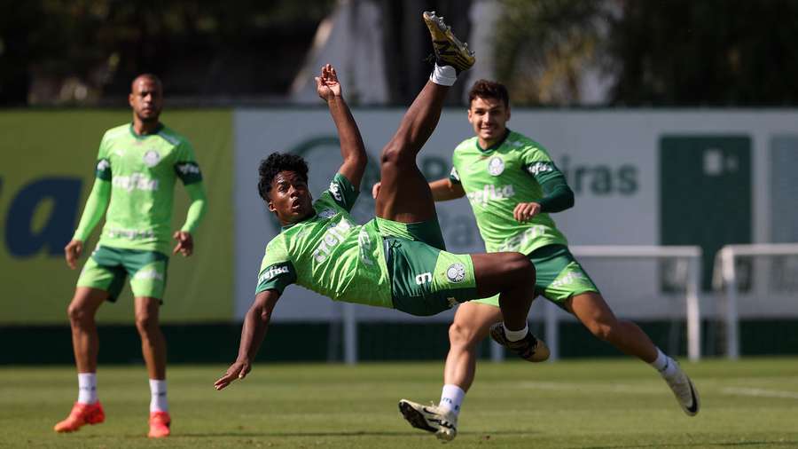 Endrick deixará saudades na Academia