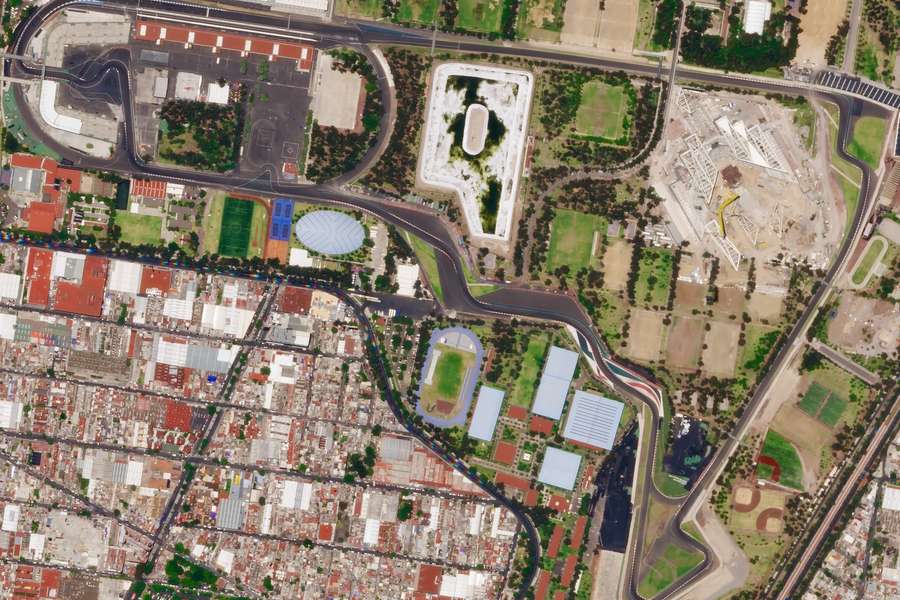 Autodromo Hermanos Rodriguez in Mexiko-Stadt von oben