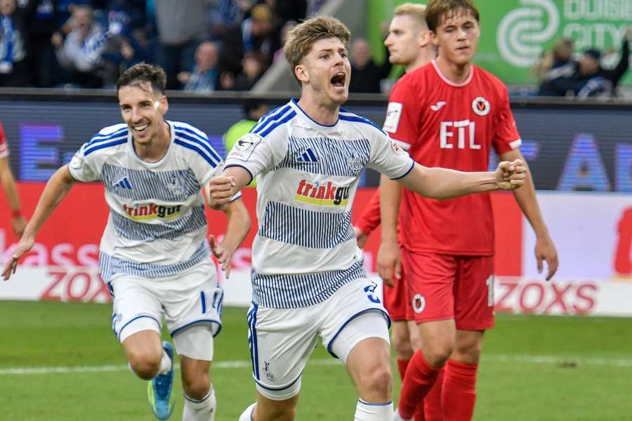 Frederik Christensen jubelt für Duisburg