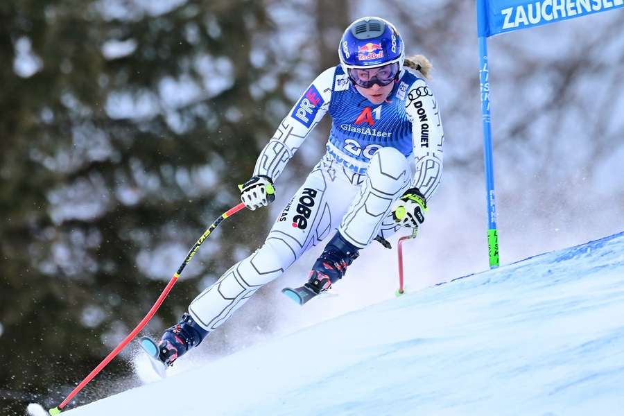 Ester Ledecká dosáhla v superobřím slalomu v Zauchensee nejlepšího výsledku od zranění.