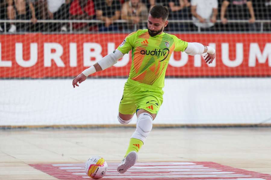 Léo Gugiel, guarda-redes do Benfica 